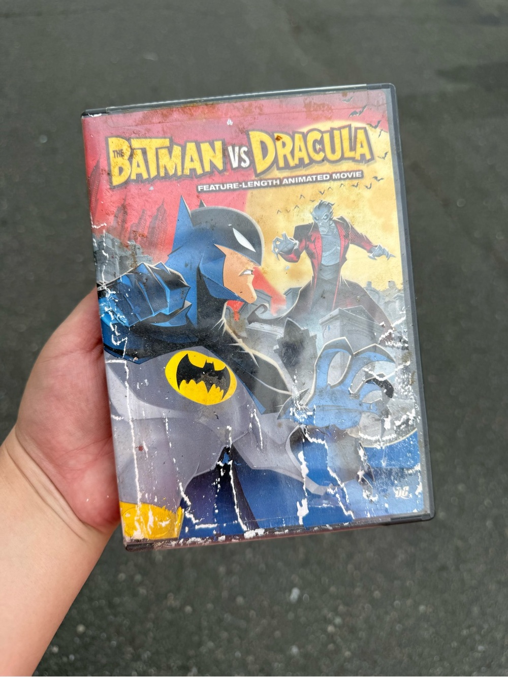 Warner Bros. Batman vs Dracula DVD - Blue/Yellow/Red Artwork